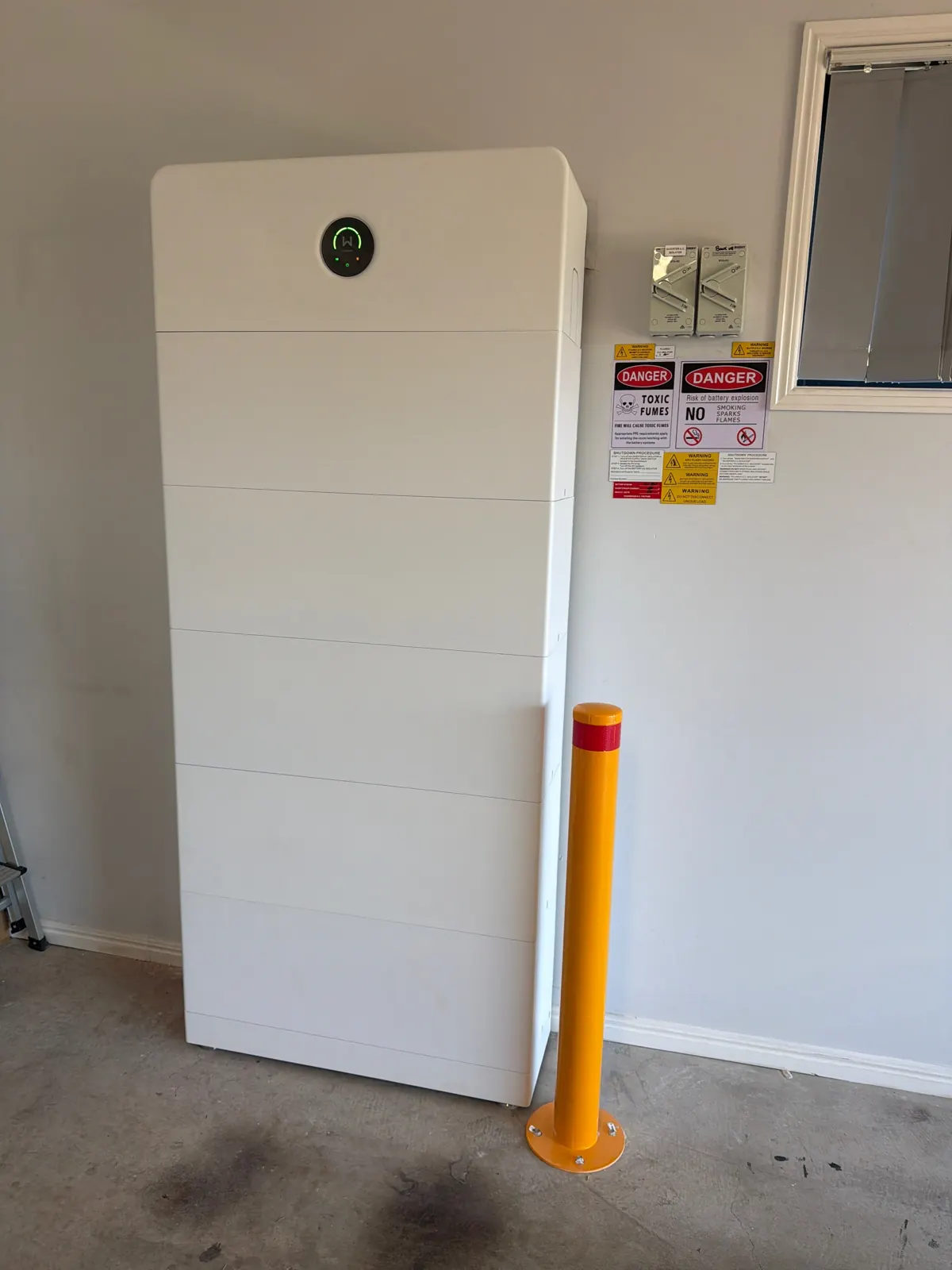 Solar and battery by EAC Services Group